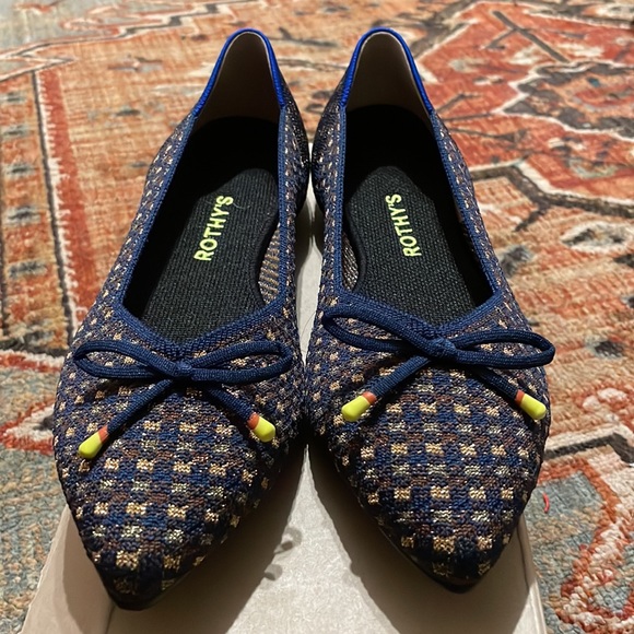 Rothy’s - Picture 5 of 6